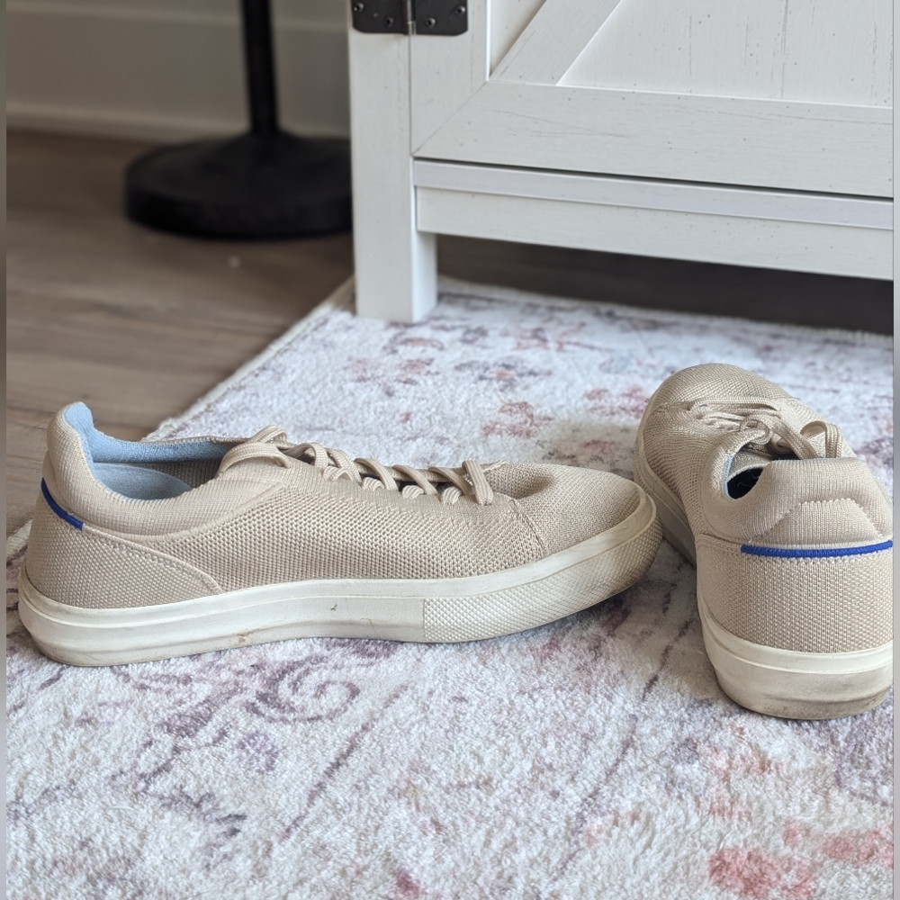Size 9.5 Rothy's Women's Sneakers (tan)